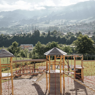 Spielplatz, Familienurlaub am Wieshof, Camping Wieshof St. Johann im Pongau